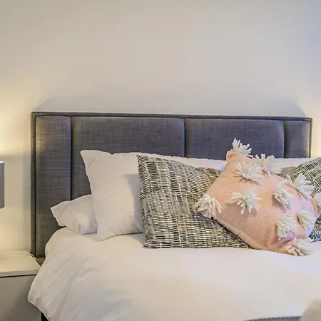 6 Rushbrooke County Cork Apartment *